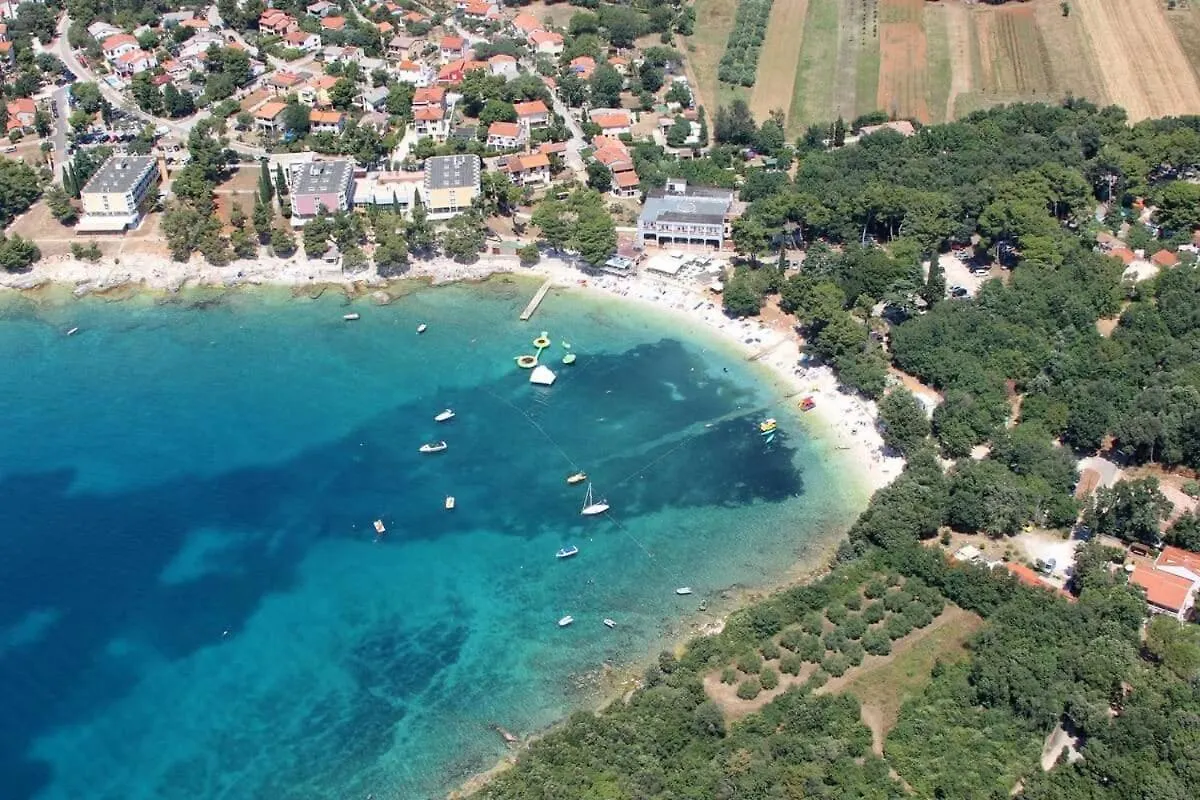 Villa Domus Maria With Swimming Pool And Free Parking Banjole Ferienhaus