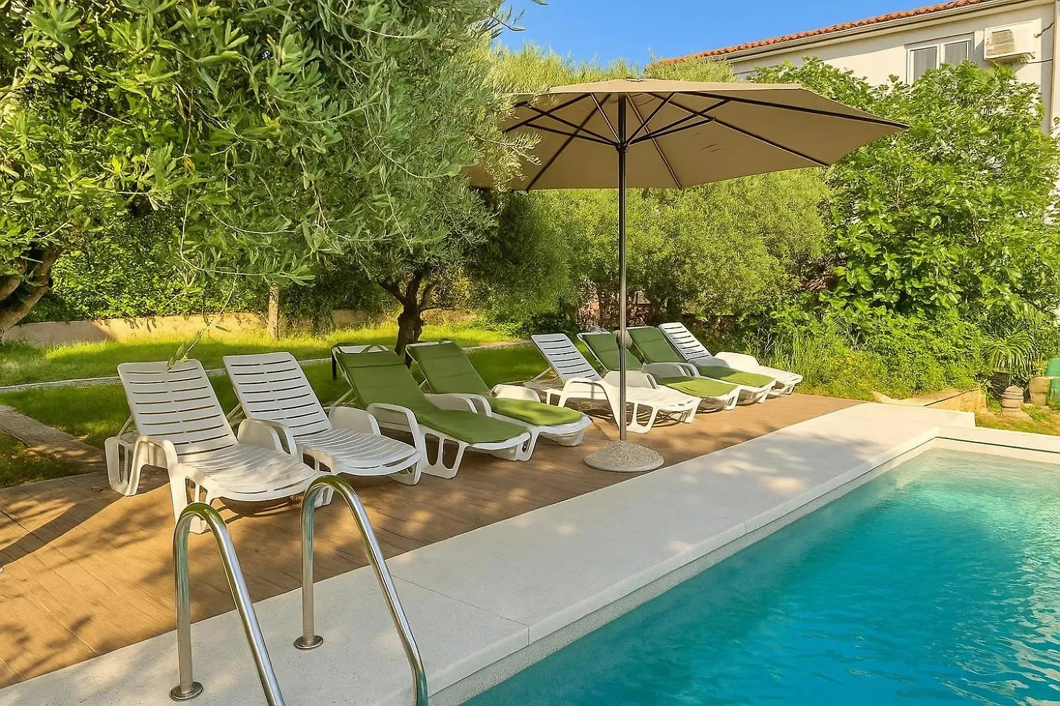Villa Domus Maria With Swimming Pool And Free Parking Banjole Kroatien